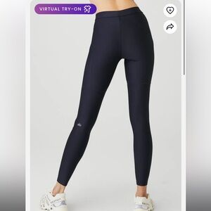 High-Waist Airlift 4 Pocket Utility Legging in Navy
